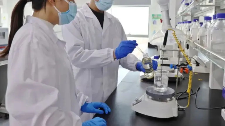 XinRuiDa Química: Impulsada por la Calidad