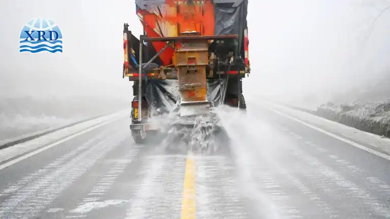 Calcium Chloride Deicer Guide: Usage, Eco-Impact & Cost